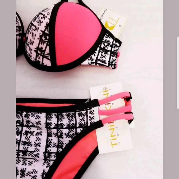 TiniBikini Swimwear 2 PieceUnderwire Push Up Swim - Picture 8 of 8